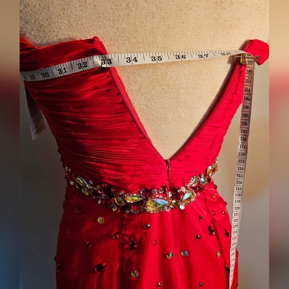 Source Unknown Strapless Red Gown - Picture 8 of 8